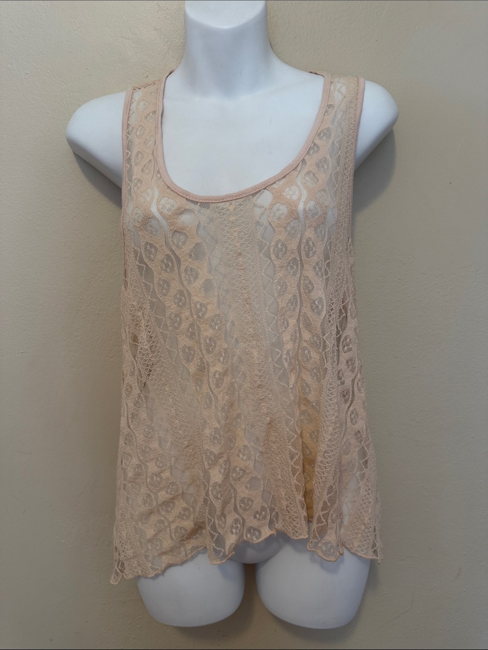 h.i.p. Lace Overlay Sleeveless Tank Top - Blush Peach